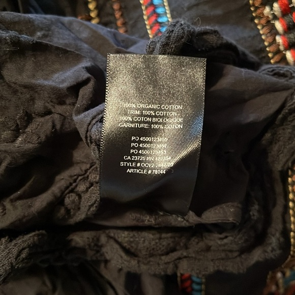 🌹SUNDAY BEST CROP EMBROIDERED TOP - Picture 9 of 9